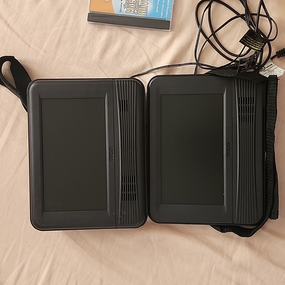 RCA Portable DVD Player for car